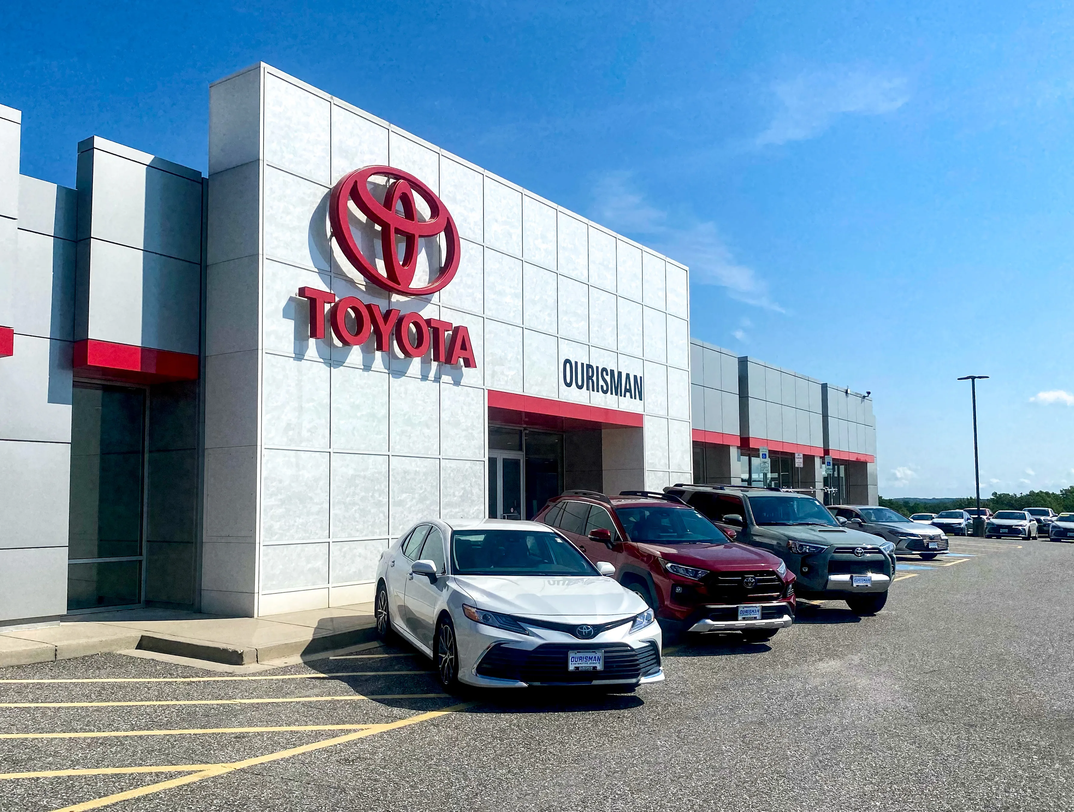 toyota-40-building.webp